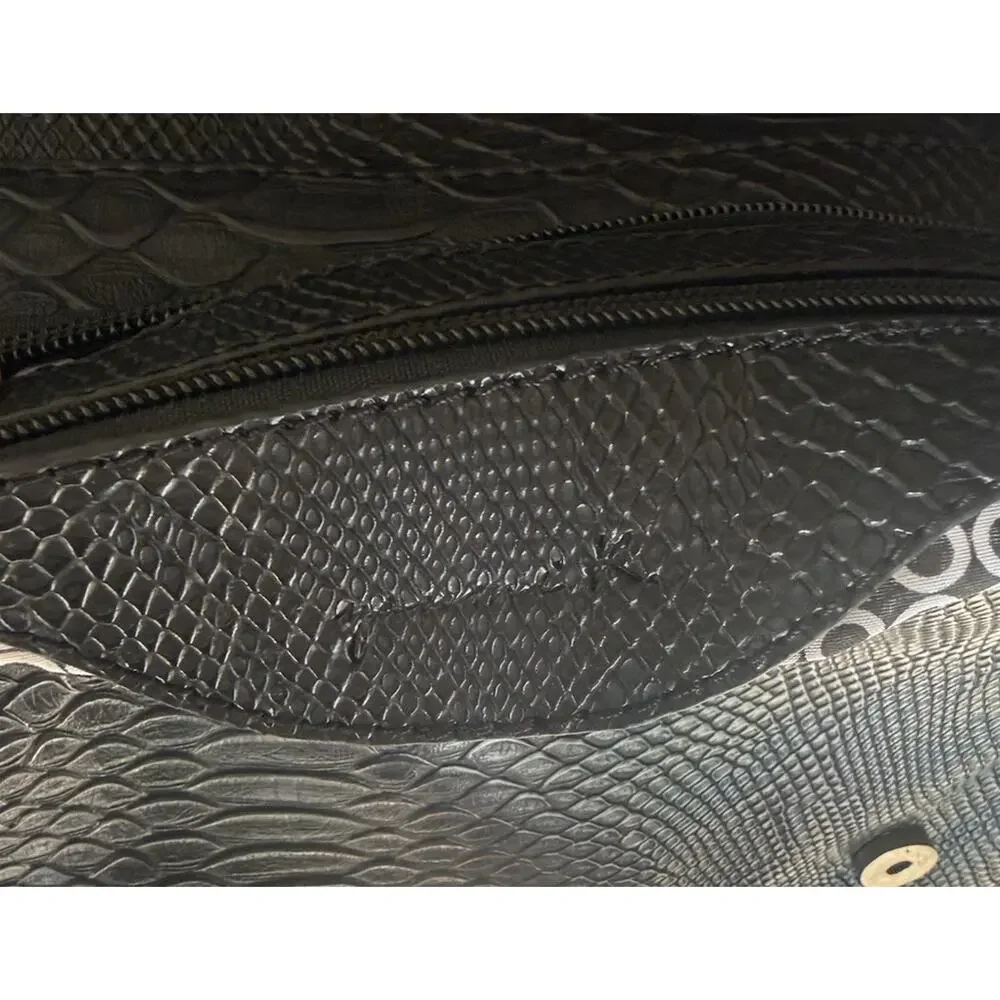 Yaumi K Black Faux Snakeskin Geometric Silver Chain Shoulder Bag 13”